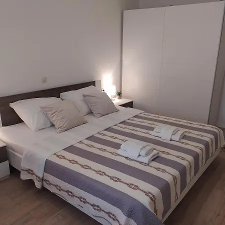 Bed & Breakfast & Poppy Rose 3*